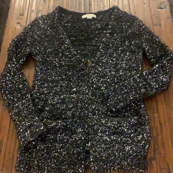 Love By Design Black & White Zippered Sweater - Size S - Picture 3 of 6